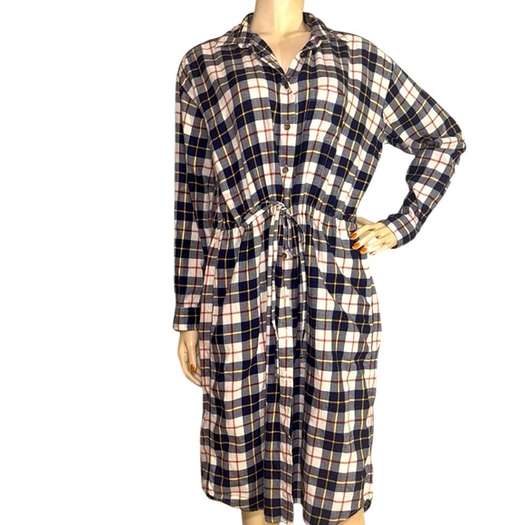Uniqlo Plaid Flannel Drawstring Waist Dress - Picture 4 of 17